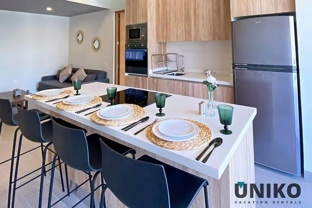 Apartment 1 Block To The Beach 2Br 6Pax Rooftop Pool King Bed Playa del Carmen
